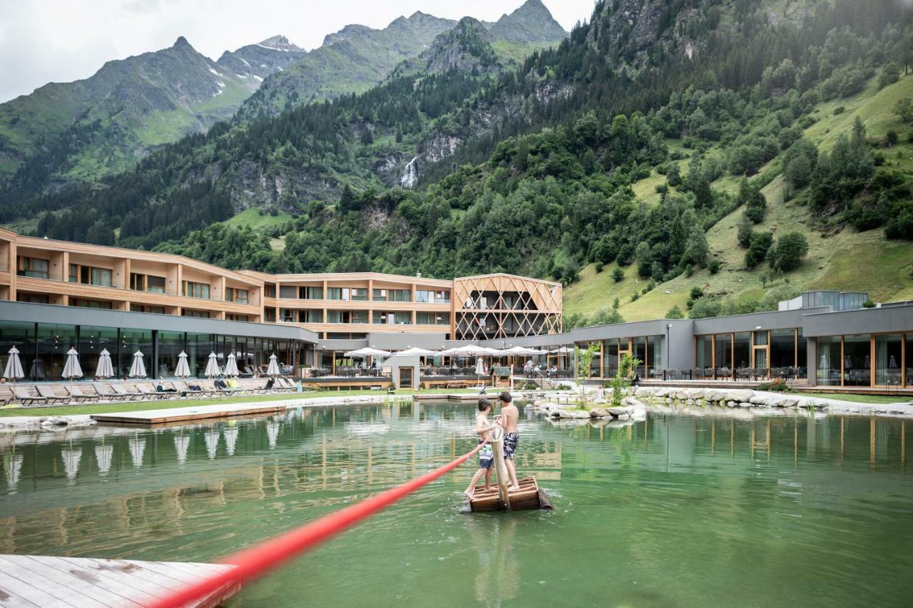 Feuerstein Nature Family Resort Colle Isarco Exterior foto